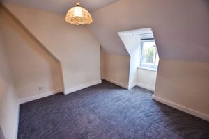 Bedroom- click for photo gallery